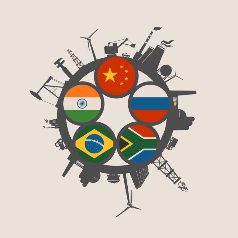 As bandeiras do BRICS, grupo dos cinco principais países emergentes: Brasil, Rússia, Índia, China e África do Sul. Ilustração: GrAl / Shutterstock.com